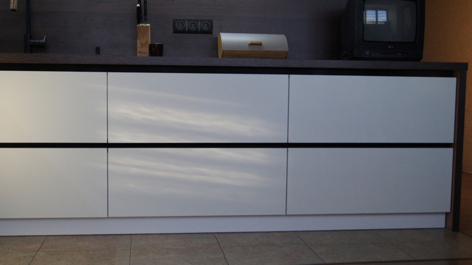 Кухни Дандр на заказ в Евпатории фотография